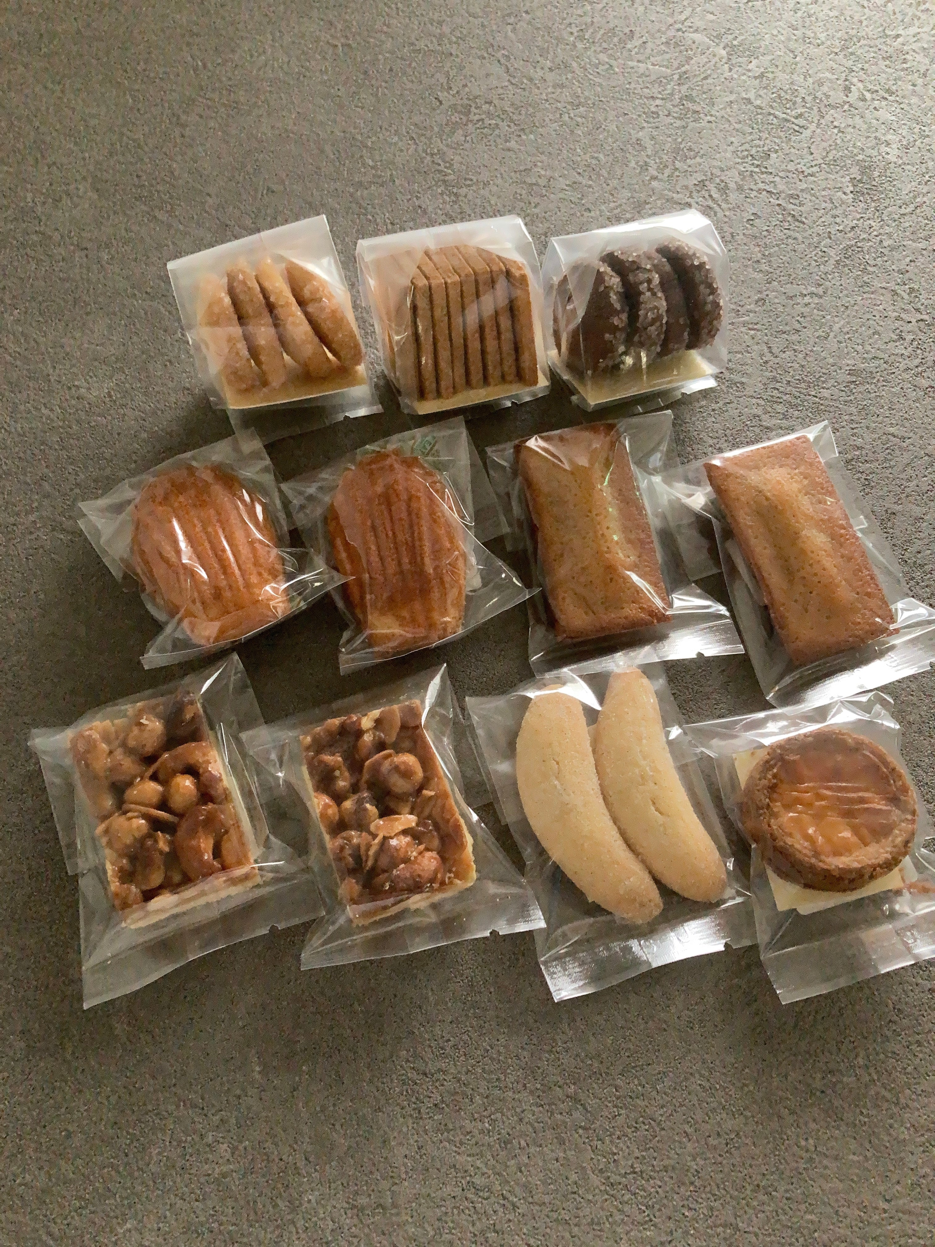 DÉLICURIOの焼菓子詰合せ
